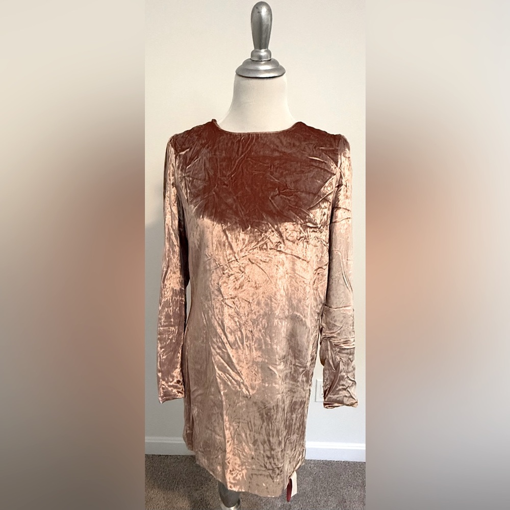 NEW w/Tags Elegant Rose Gold Crushed Velvet Mini Dress w/ Open Back Size Large